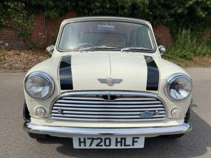Front page mini mag car! - Image 3