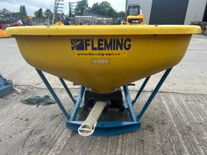 Fleming V500 Fertiliser Spreader - Image 3