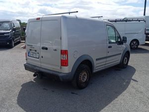 Ford Transit Connect 1.8D NT 200 (CHEAP SMALL VAN - Image 2