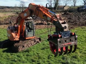 Wolverine HD Land Clearance Grab - Image 3