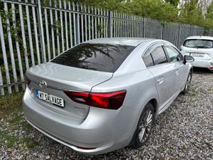 18 Avensis 2.0 d4d BE 160km Drives - Image 3
