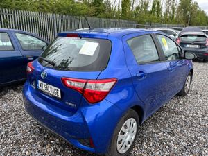 18 Yaris Hybrid Act 33km Starts - Image 3