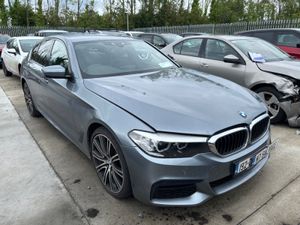 19 BMW e530 Plug in Hybrid M-sport 112km Starts - Image 2