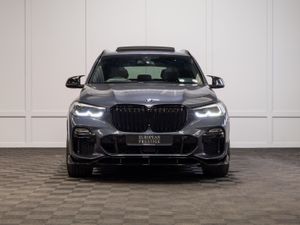 182 BMW X5 X-Drive 30d M-Sport 5 Seat N1 Crewcab - Image 2