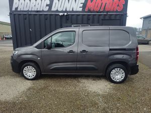 231 Citreon Berlingo High Spec - Image 4