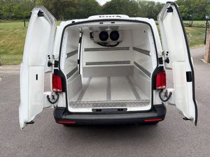 2024 Volkswagen Transporter Fridge Van - €847/pm - Image 2