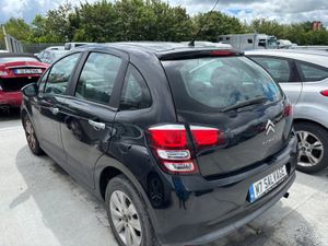 15 C3 1.2 Petrol VTI 140km Drives - Image 4