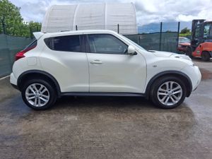 🚗2012 Nissan Juke  Sport    Automatic - Image 2