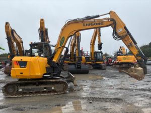 2021 LiuGong 909E Excavator - Image 3
