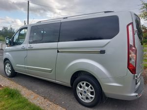 TRANSIT CUSTOM 142' LIMITED - 6 SEATER / FACTORY C - Image 4