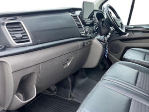 Ford Transit Custom SPORT - Image 3