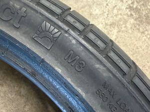 TYRE         225 / 40 ZR 19 - Image 4