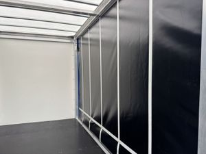 2021 Nissan Nv400 Curtain Sider Van - €818/pm - Image 4