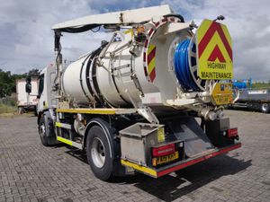 2019 DAF LF 260 18 TON Tipping Whale Gully Emptier - Image 3
