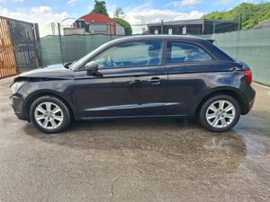 2013 Audi A1  1.2 Tfsi - Image 2
