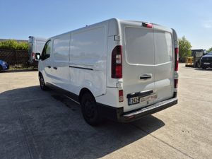 242  RENAULT TRAFFIC LWB 2.0 DCI 130 BHP - Image 4