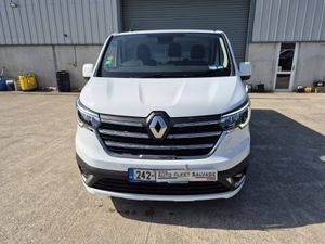 242  RENAULT TRAFFIC LWB 2.0 DCI 130 BHP - Image 2