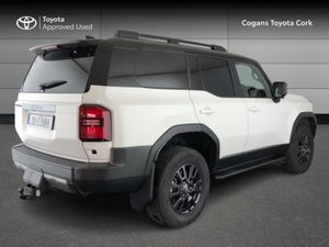 Toyota Land Cruiser 2.8 - Image 2