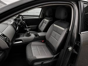 C5 Aircross 33k Panoramic Roof Leather Seats - Image 3