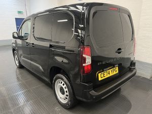 2024 Peugeot Partner Panel Van - Image 4