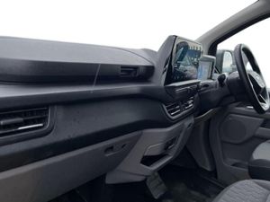 Ford Transit Custom LIMITED - Image 3