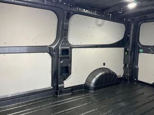 Ford Transit Custom LIMITED - Image 4