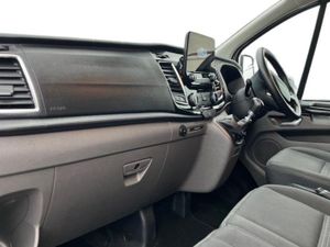 Ford Transit Custom LIMITED - Image 3