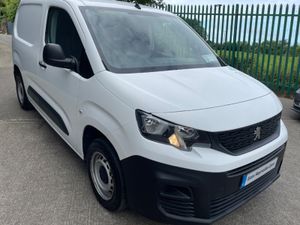 Peugeot Partner ACTIVE 1.5 BLUE HDI 10 100 6.3 2DR - Image 2