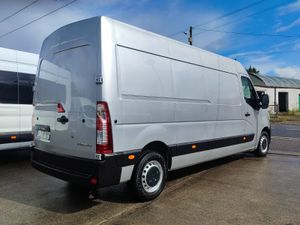 RENAULT MASTER LWB  2.3 - Image 2