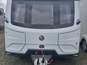 2022 COACHMAN VIP 460 - Image 4