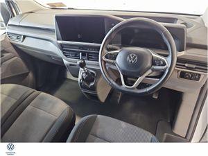 Volkswagen Transporter TRENDLINE LWB 150BHP, Air c - Image 2