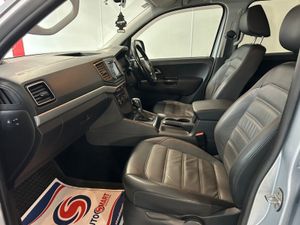 Volkswagen Amarok 3.0 V6 H/LINE 4MOTION T TDI AUTO - Image 2