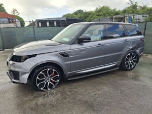 202 Range Rover Sport.   76km Light Damage - Image 4