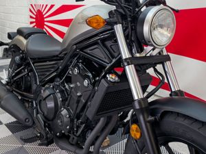 172 Honda CMX500 Rebel - Image 4