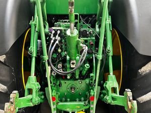 John Deere 7310R - Image 4