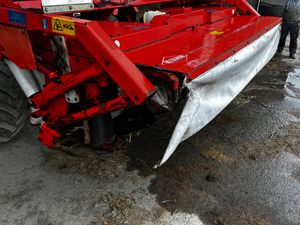 Kuhn triple mowers NO VAT - Image 3