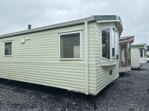 THIS 39 FOOT BEAUTY WON’T BREAK THE BANK - Image 2