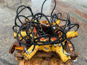 TAET HYDRAULIC PILE BREAKER / CRUSHER..1374t. - Image 2