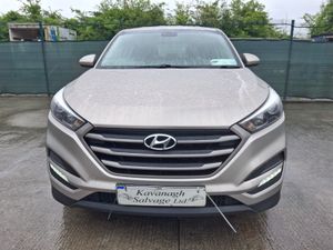 2018 Hyundai Tuscon  Light damage - Image 4