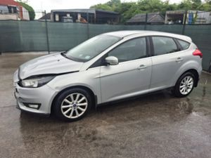 2016 Ford Focus very light Front Damage - Image 2