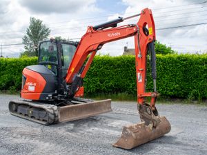 2022 Kubota U56-5 Mini Digger - Image 2