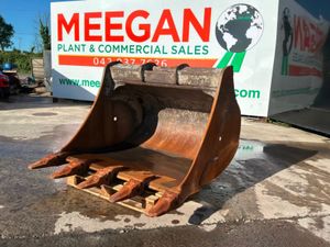 72" VOLVO DIGGING BUCKET......100mm PINS....2200m. - Image 2