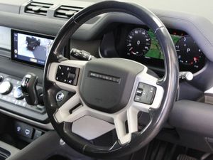 Defender 110 D250 2 seat * High spec - Image 3