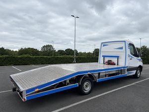 Mercedes Sprinter Recovery 2018 LOW MILEAGE - Image 3