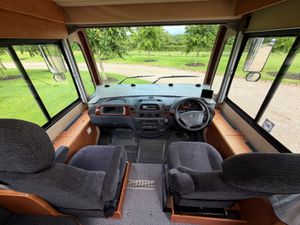 2004 CARTHAGO M-LINER 52 R.H.D AUTO - Image 4