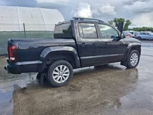 192 Volkswagen Amarok  Highline  3.0 V6  Automatic - Image 3