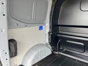 Ford Transit Custom LIMITED - Image 4