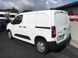 2022 PEUGEOT PARTNER 3 SEATER TURBO DIESEL - Image 4