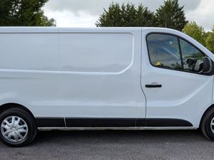 Renault Trafic 2021/ NEW DOE/ NO VAT - Image 4