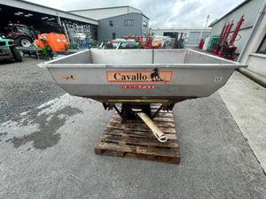 600KG Cavallo Fertiliser Spreader - Image 4